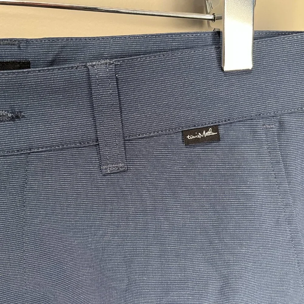⛳ TravisMathew Men’s Dark Blue Golf Shorts Flat Front 30 10” Inseam 🔥 - Picture 2 of 5